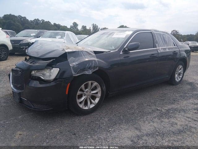 2019 CHRYSLER 300 TOURING 2
