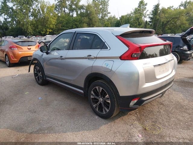 2018 MITSUBISHI ECLIPSE CROSS SE/SEL 3