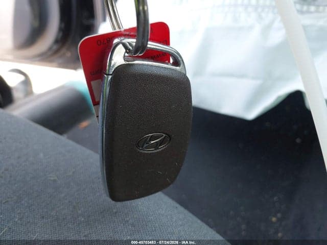 2022 HYUNDAI IONIQ PLUG-IN HYBRID SE 11