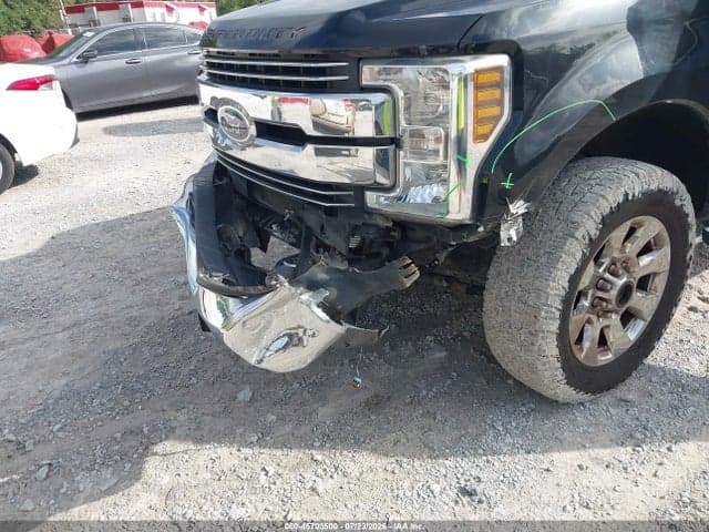 2019 FORD F-250 LARIAT 6