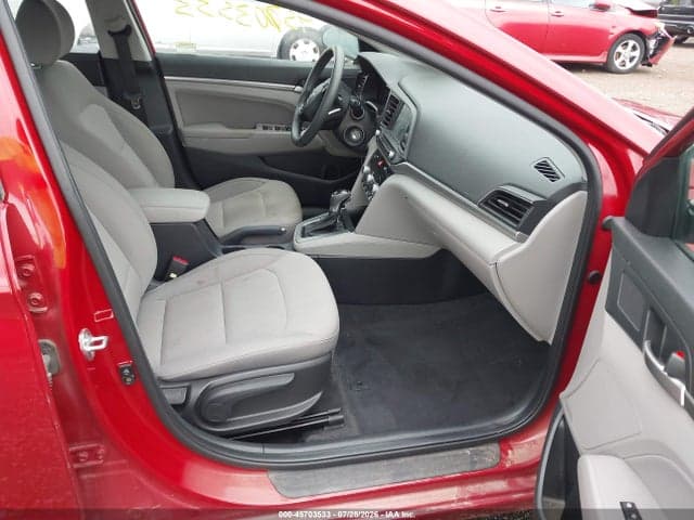 2020 HYUNDAI ELANTRA SEL 5