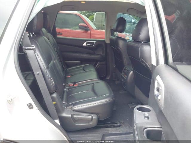 2019 NISSAN PATHFINDER SL 8