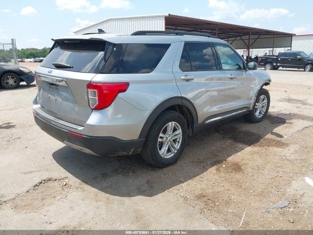2023 FORD EXPLORER XLT 4