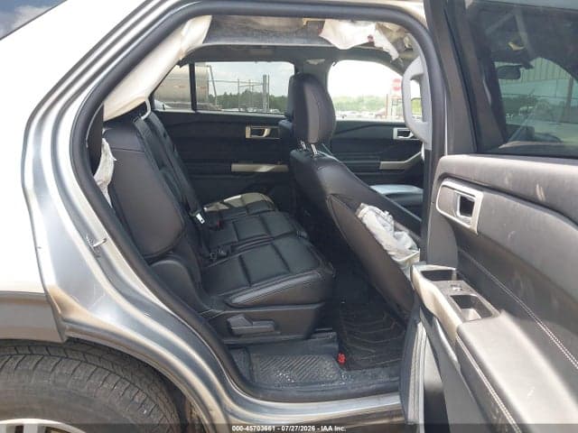 2023 FORD EXPLORER XLT 8