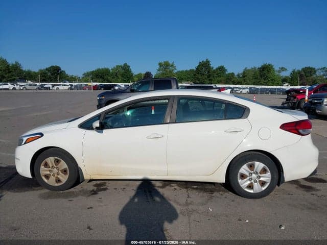 2017 KIA FORTE LX 14