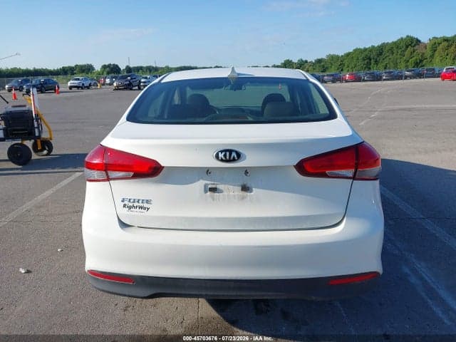 2017 KIA FORTE LX 16