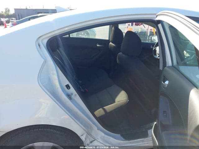 2017 KIA FORTE LX 8