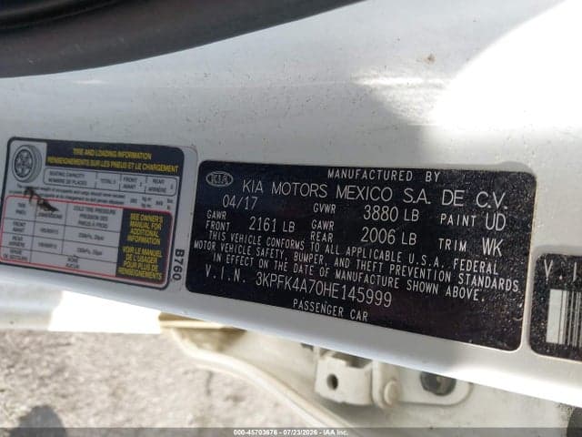 2017 KIA FORTE LX 9