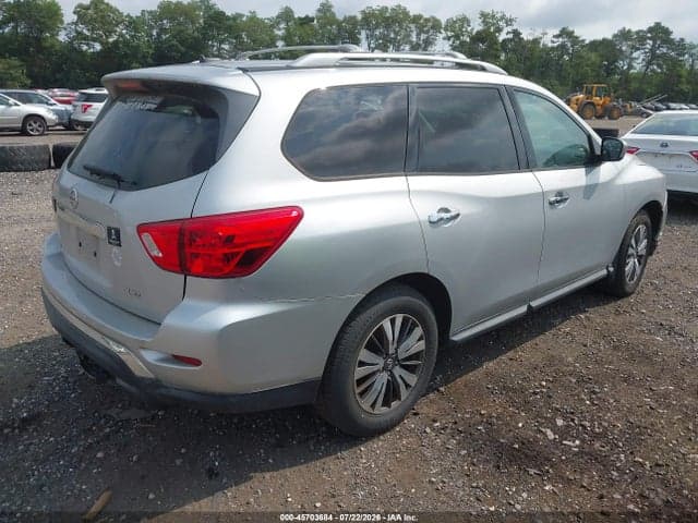 2017 NISSAN PATHFINDER S 4