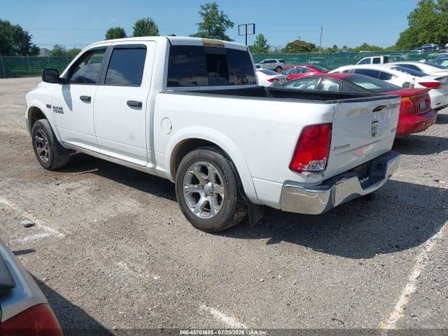 2017 RAM 1500 SLT 3