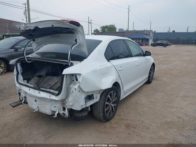 2017 VOLKSWAGEN JETTA 1.4T SE 4