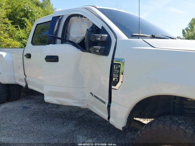 2020 FORD F-350 XLT 11
