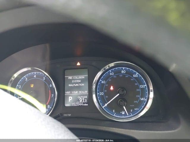 2019 TOYOTA COROLLA LE 7