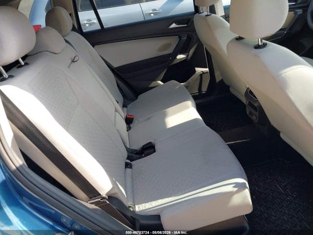 2018 VOLKSWAGEN TIGUAN 2.0T S 8
