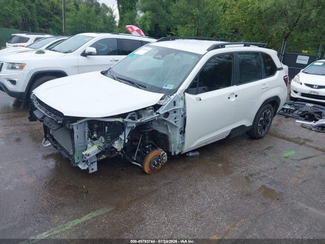 2025 SUBARU FORESTER 2