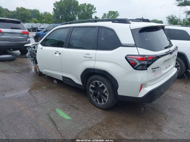 2025 SUBARU FORESTER 3