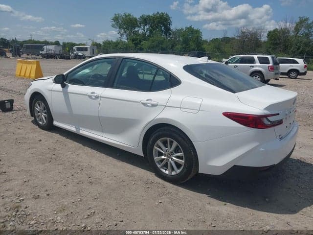 2025 TOYOTA CAMRY LE 3
