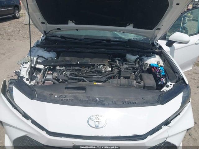 2025 TOYOTA CAMRY LE 10