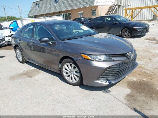 2020 TOYOTA CAMRY LE 1