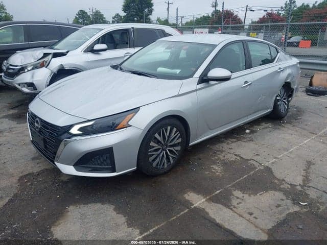 2023 NISSAN ALTIMA SV FWD 2