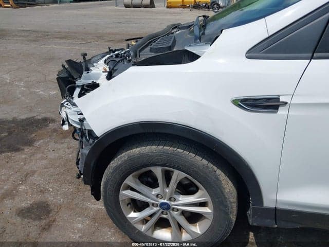 2018 FORD ESCAPE SE 20