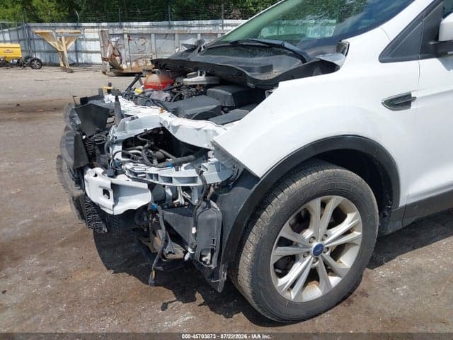 2018 FORD ESCAPE SE 21