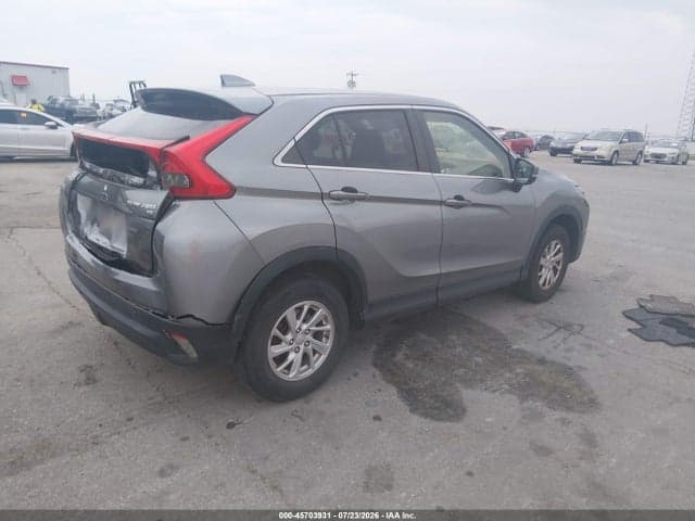 2019 MITSUBISHI ECLIPSE CROSS ES 4