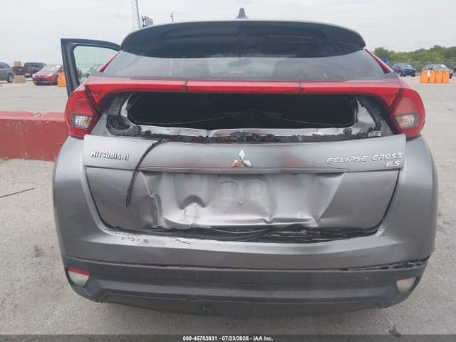 2019 MITSUBISHI ECLIPSE CROSS ES 6
