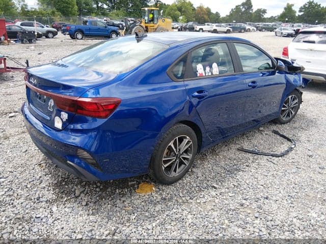2023 KIA FORTE 4