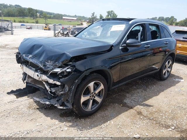 2019 MERCEDES-BENZ GLC 300 4MATIC 2