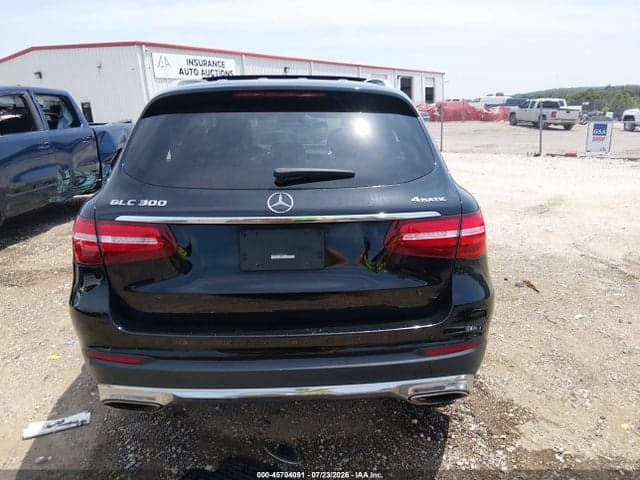 2019 MERCEDES-BENZ GLC 300 4MATIC 16