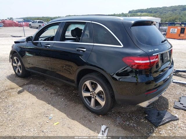 2019 MERCEDES-BENZ GLC 300 4MATIC 3