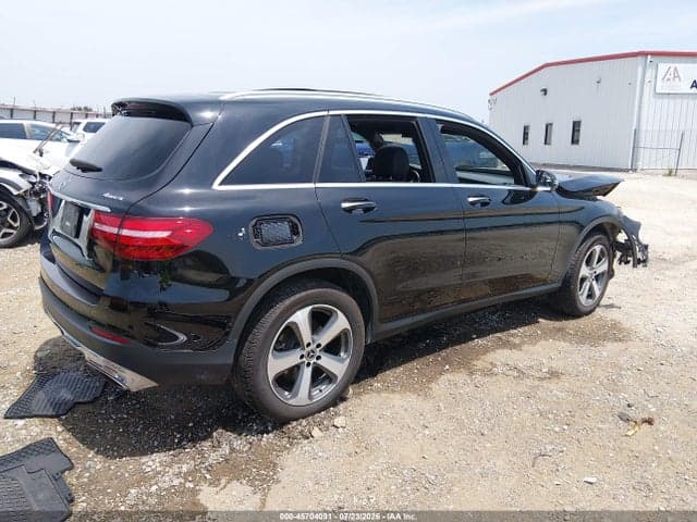 2019 MERCEDES-BENZ GLC 300 4MATIC 4