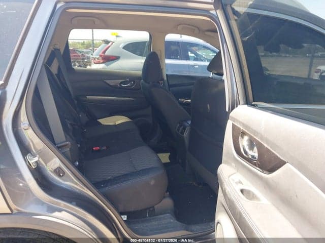 2019 NISSAN ROGUE S 8