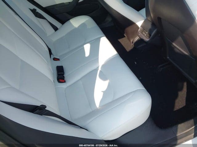 2019 TESLA MODEL 3 LONG RANGE/PERFORMANCE 8