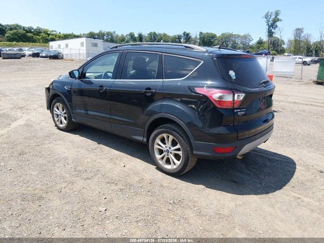 2017 FORD ESCAPE SE 3