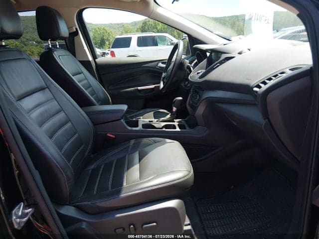 2017 FORD ESCAPE SE 5