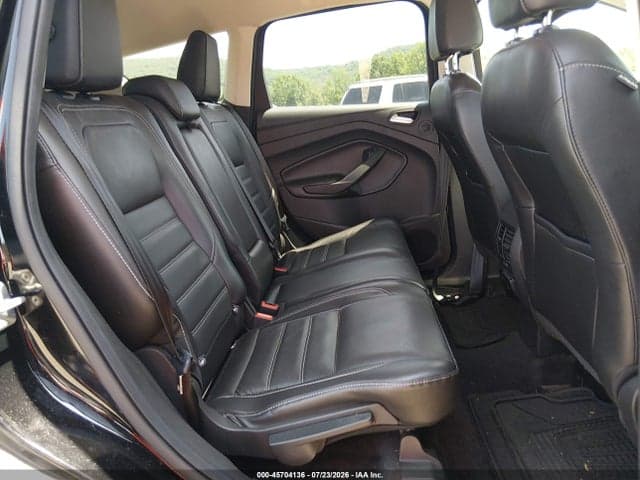 2017 FORD ESCAPE SE 8