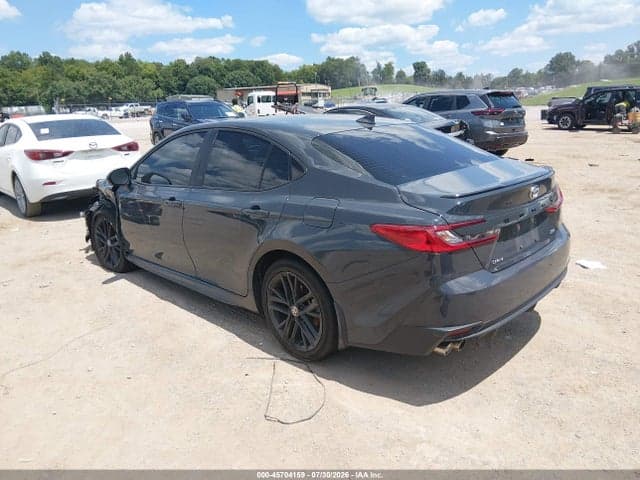 2025 TOYOTA CAMRY SE 3