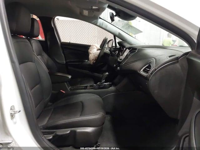 2019 CHEVROLET CRUZE PREMIER 5