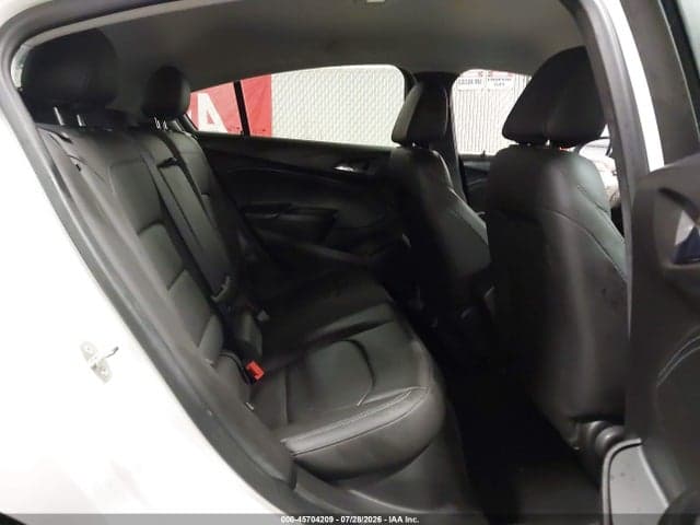 2019 CHEVROLET CRUZE PREMIER 8