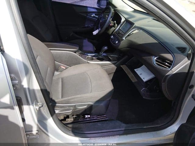 2018 CHEVROLET MALIBU LT 5
