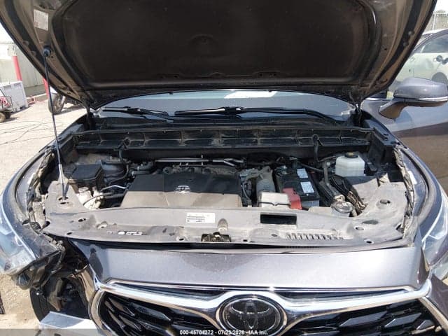 2020 TOYOTA HIGHLANDER LIMITED 10