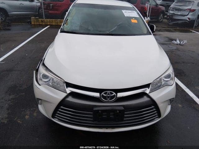 2017 TOYOTA CAMRY XLE 12