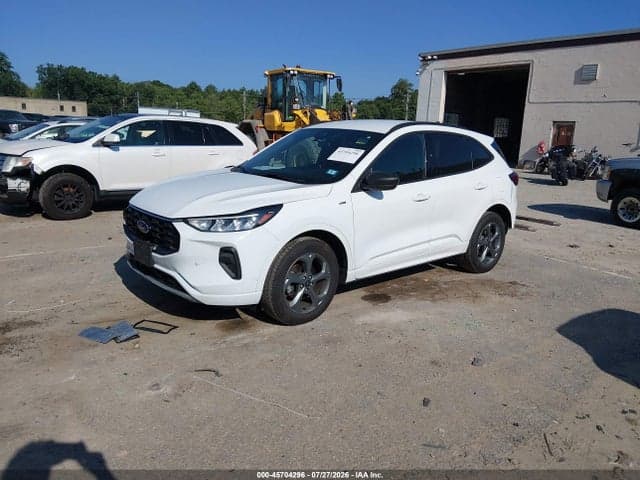 2023 FORD ESCAPE ST-LINE 2