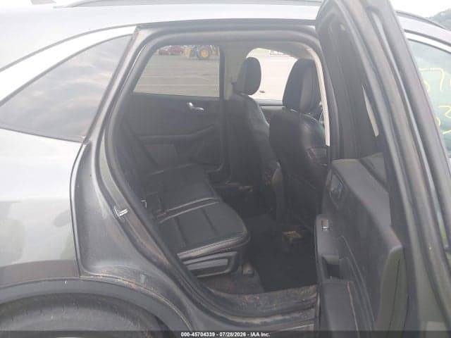 2022 FORD ESCAPE SEL 8