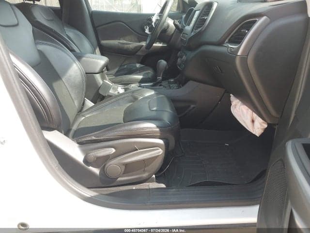 2019 JEEP CHEROKEE LATITUDE PLUS 4X4 5