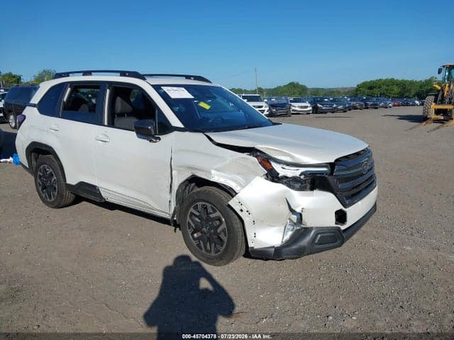 2025 SUBARU FORESTER PREMIUM - 1