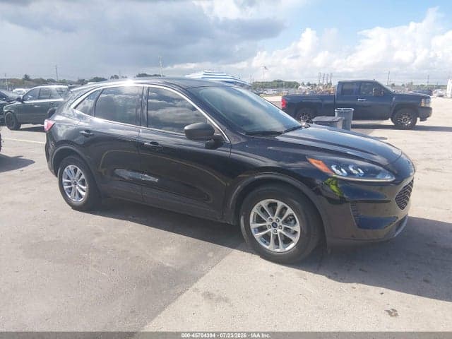 2022 FORD ESCAPE SE 1