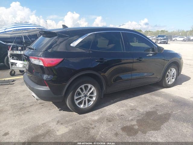 2022 FORD ESCAPE SE 4